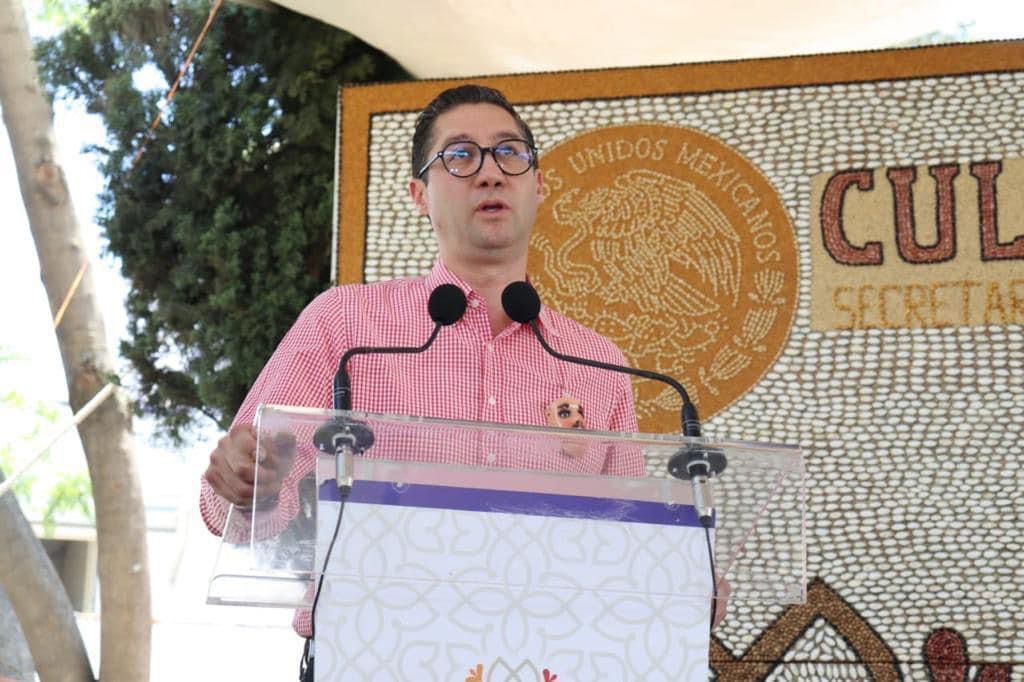 Resalta secretario de Desarrollo Económico, Javier Marroquín, importancia de los artesanos para la economía local